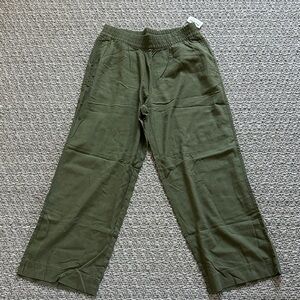 Old Navy Womens Pants in Olive